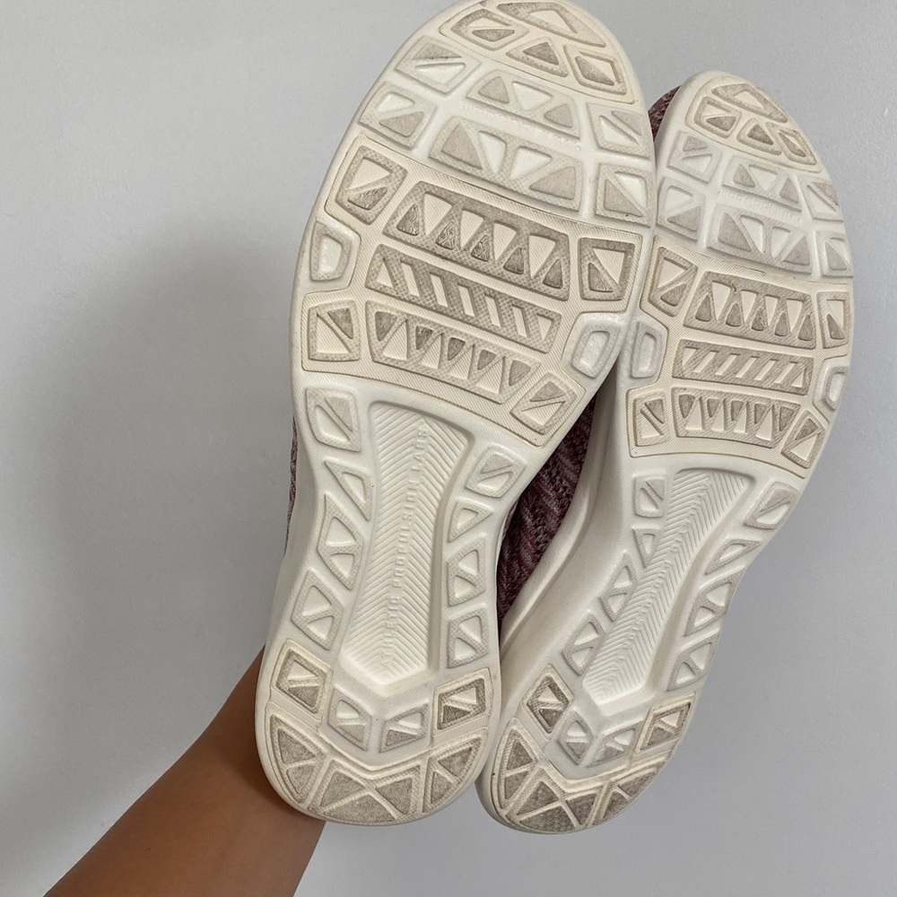 APL Women's Rose Knit Sneakers - Picture 2 of 3